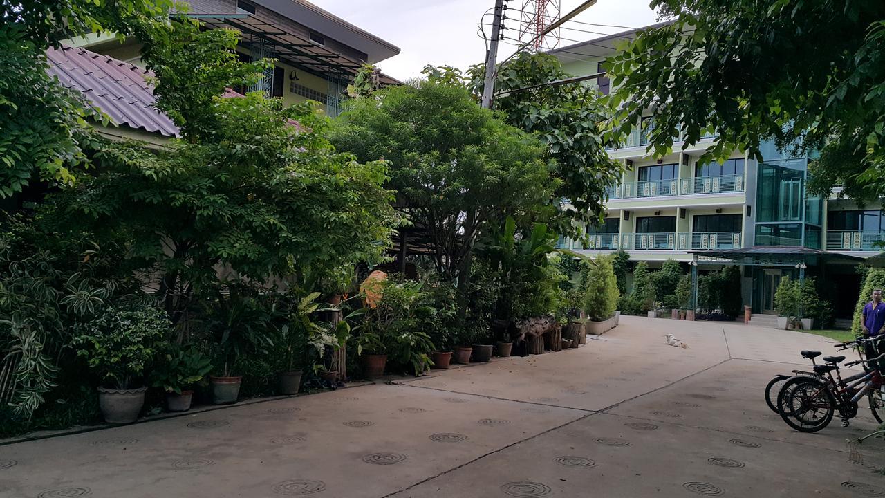 Garden Corner Resort & Hotel Phitsanulok Ngoại thất bức ảnh